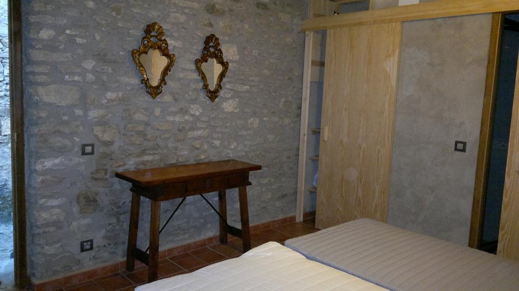 El Rincon De Aran Guest House Lecina Room photo